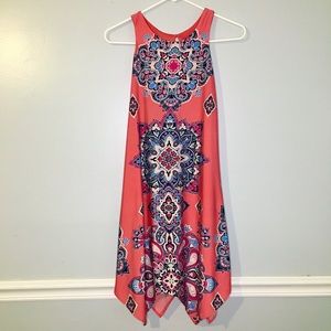 Sleeveless bright dress